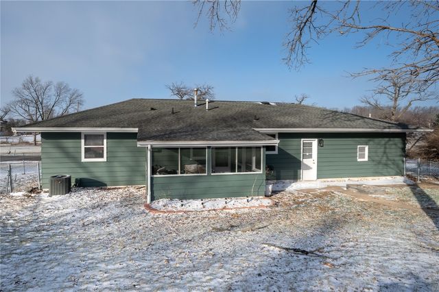 3979 Cox Avenue NW, Cedar Rapids, IA 52405