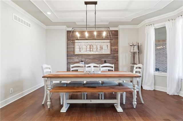 10777 W 179th Terrace, Overland Park, KS 66013