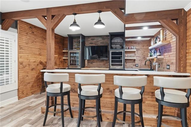 10777 W 179th Terrace, Overland Park, KS 66013