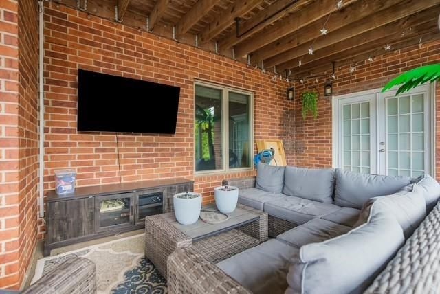 10777 W 179th Terrace, Overland Park, KS 66013