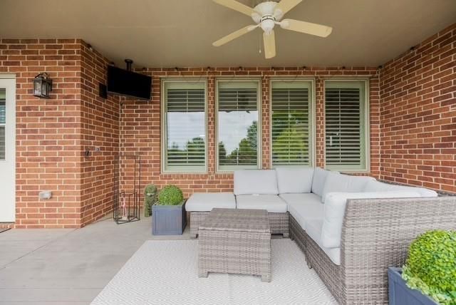 10777 W 179th Terrace, Overland Park, KS 66013