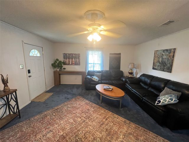 19045 NW County Road 3204, Dawson, TX 76639