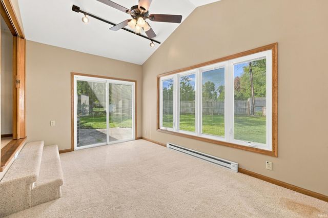 228 Twillo Run Drive, New Haven, IN 46774