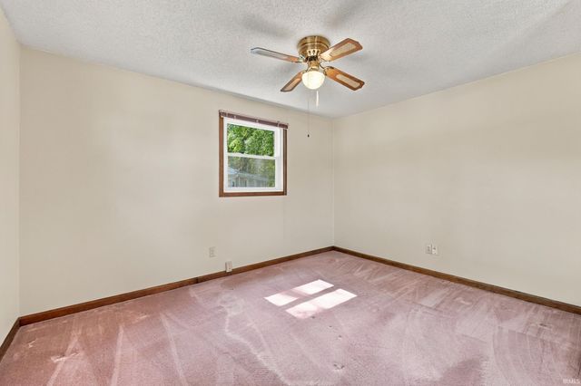 228 Twillo Run Drive, New Haven, IN 46774