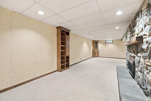228 Twillo Run Drive, New Haven, IN 46774