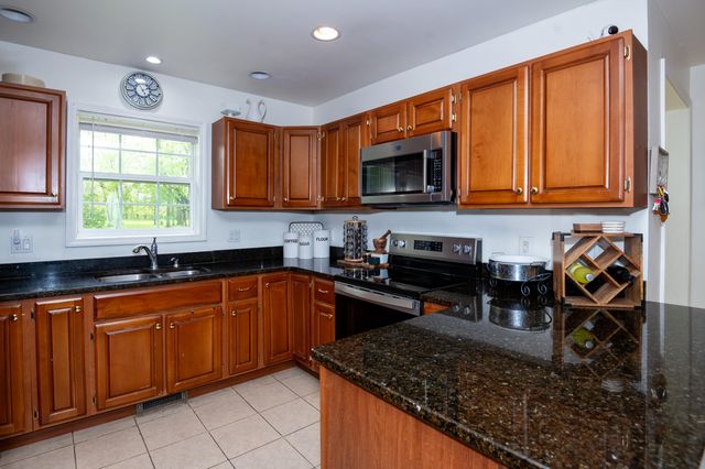 8521 Kephart Lane, Berrien Springs, MI 49103