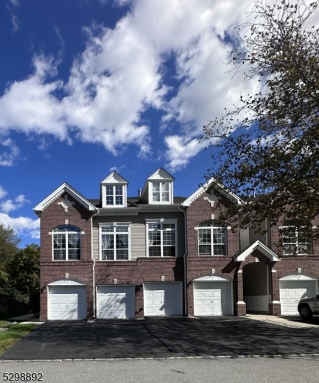 110 Carter Rd, Wanaque Boro, NJ 07420 — exterior