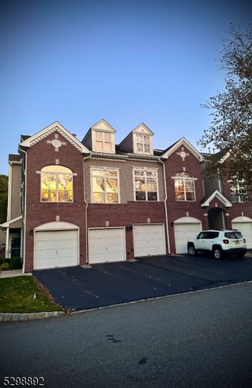 110 Carter Rd, Wanaque Boro, NJ 07420 — photo 3