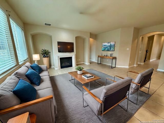 2930 Elm Tree Park, San Antonio, TX 78259