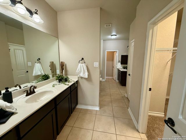 2930 Elm Tree Park, San Antonio, TX 78259