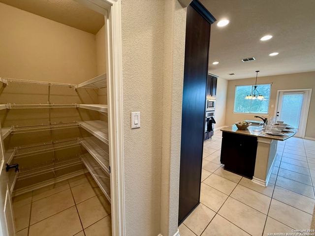 2930 Elm Tree Park, San Antonio, TX 78259