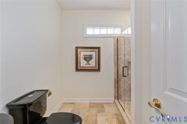 12305 Lynwood Dr, Glen Allen, VA 23059