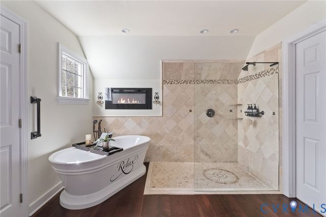 12305 Lynwood Dr, Glen Allen, VA 23059