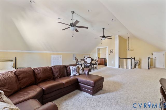 12305 Lynwood Dr, Glen Allen, VA 23059