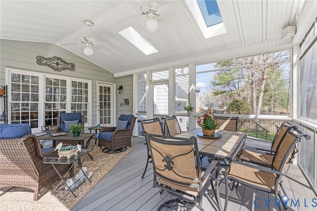 12305 Lynwood Dr, Glen Allen, VA 23059