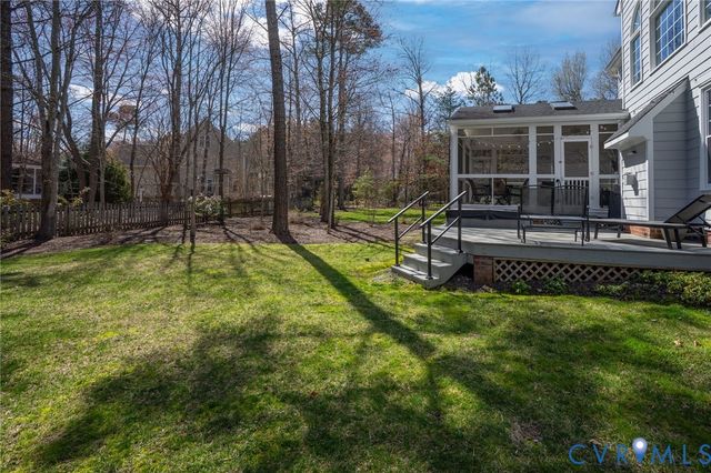 12305 Lynwood Dr, Glen Allen, VA 23059