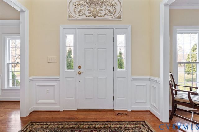 12305 Lynwood Dr, Glen Allen, VA 23059