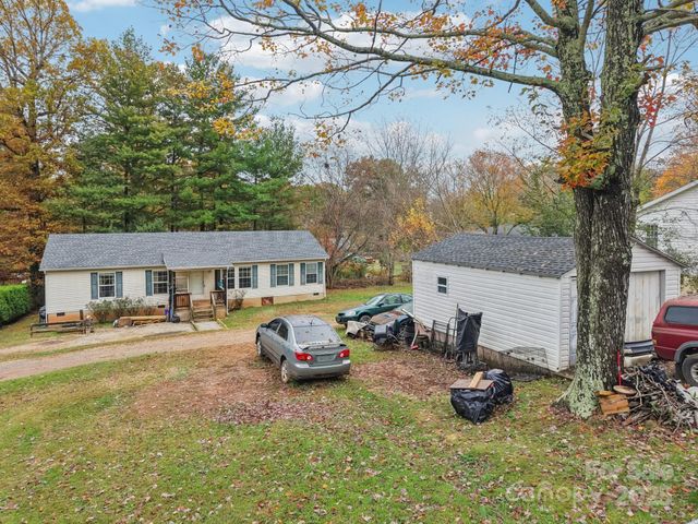 34 Emory Place, Asheville, NC 28806