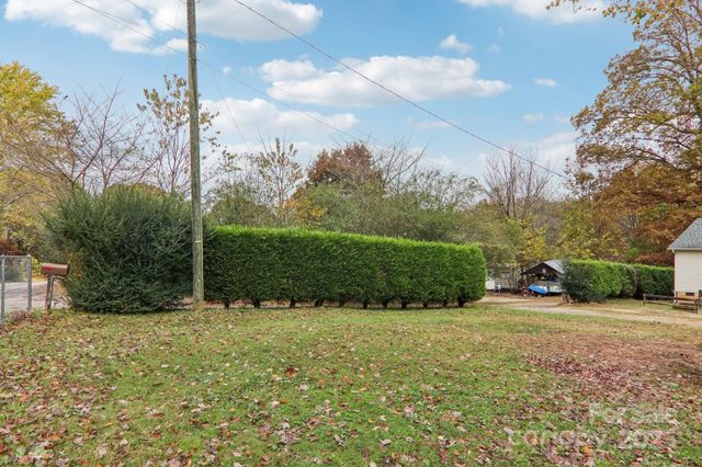 34 Emory Place, Asheville, NC 28806