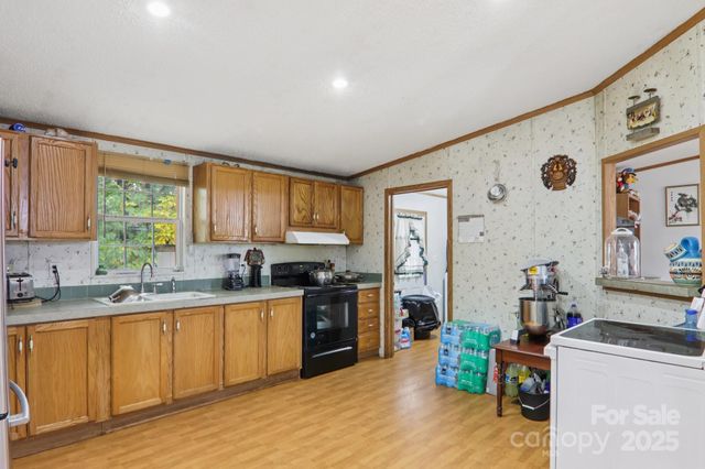 34 Emory Place, Asheville, NC 28806