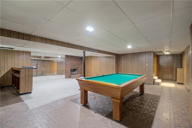 3925 S Bedford Avenue, Independence, MO 64055