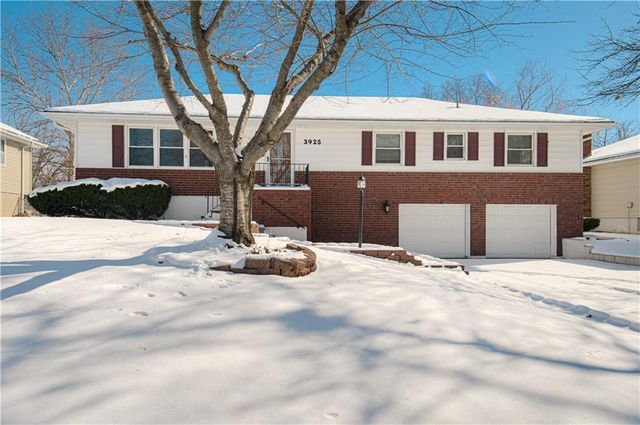 3925 S Bedford Avenue, Independence, MO 64055