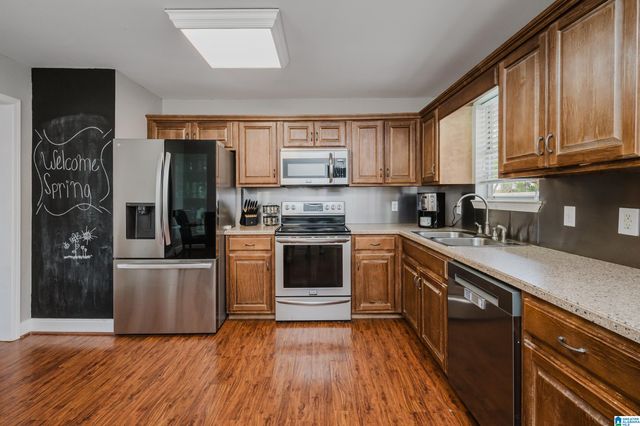 6375 GLENVIEW DRIVE, Gardendale, AL 35071