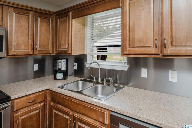 6375 GLENVIEW DRIVE, Gardendale, AL 35071