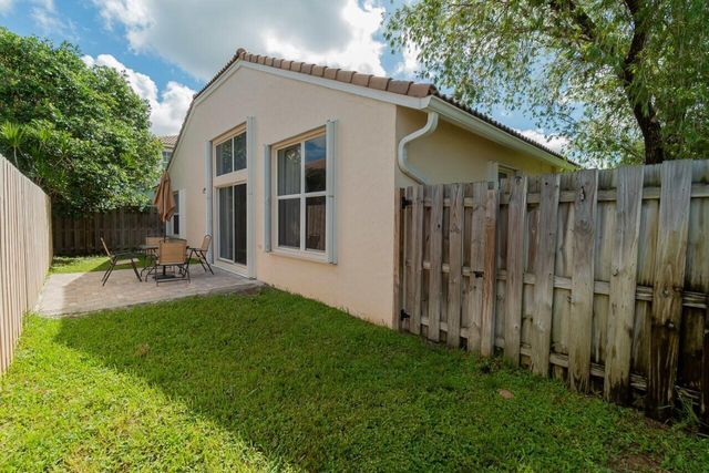1840 Capeside Circle, Wellington, FL 33414