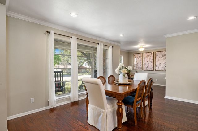 9616 Vinewood Drive, Dallas, TX 75228