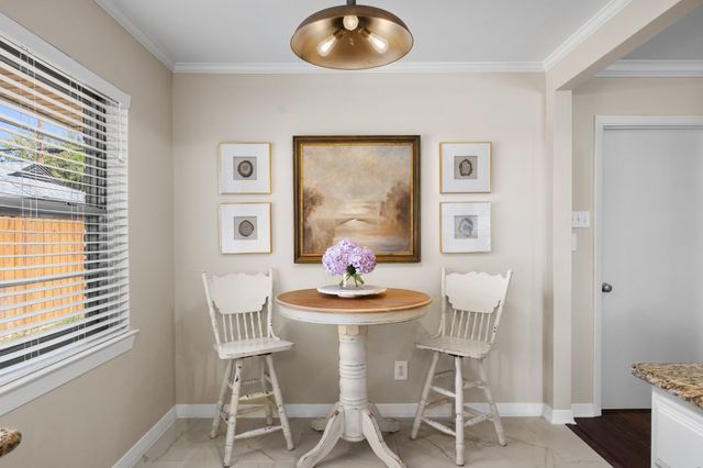 9616 Vinewood Drive, Dallas, TX 75228