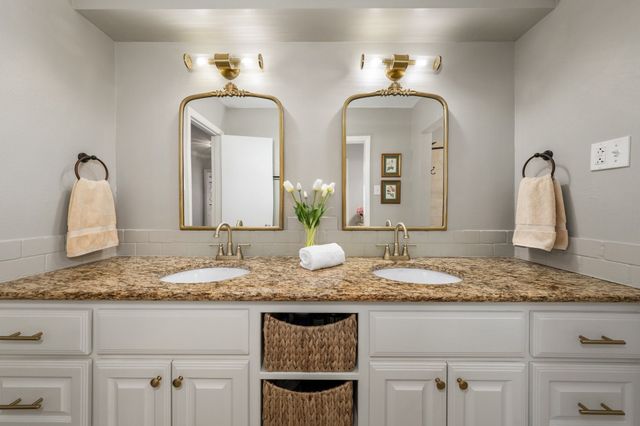 9616 Vinewood Drive, Dallas, TX 75228