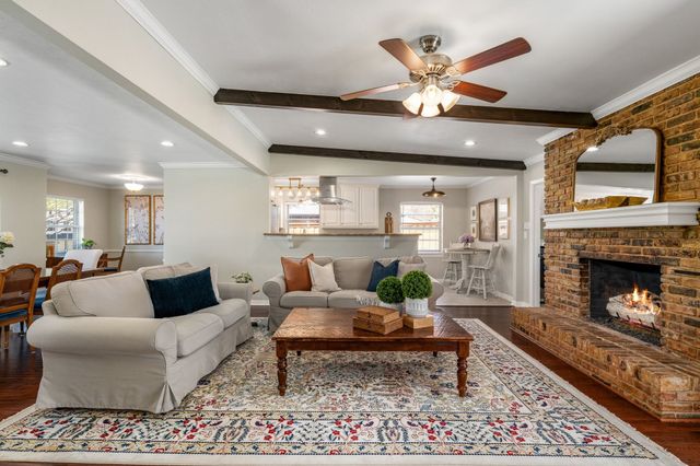 9616 Vinewood Drive, Dallas, TX 75228