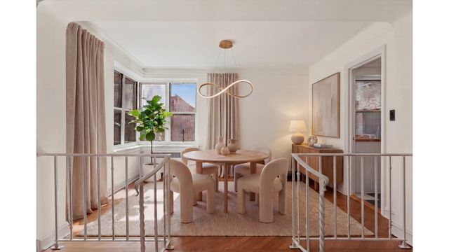 255 Cabrini Blvd Apt 4D, New York City, NY 10040