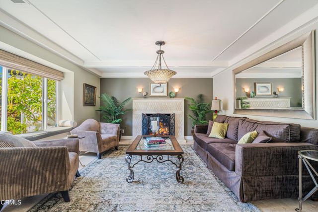 6065 Cielo Vista Court, Camarillo, CA 93012