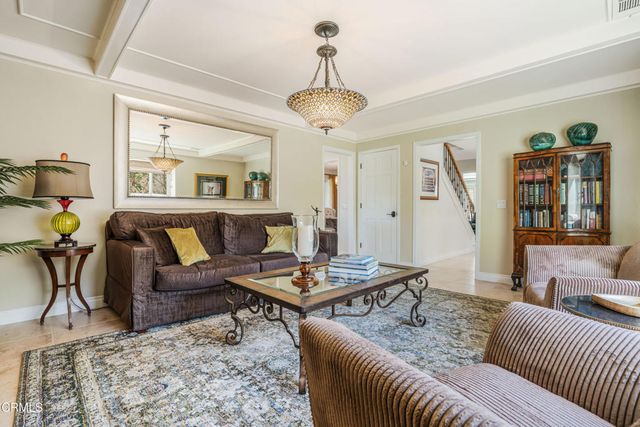 6065 Cielo Vista Court, Camarillo, CA 93012