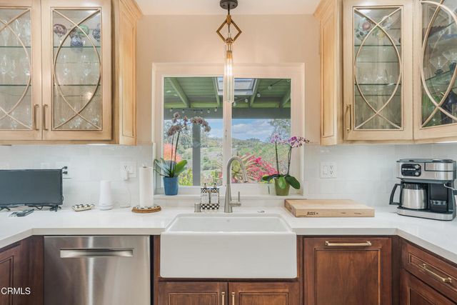 6065 Cielo Vista Court, Camarillo, CA 93012