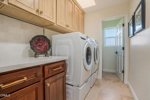 6065 Cielo Vista Court, Camarillo, CA 93012