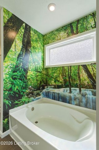 39 Morningside Dr, Shelbyville, KY 40065