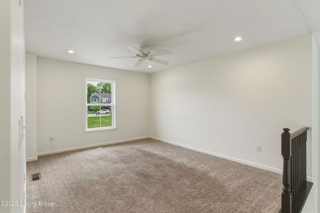39 Morningside Dr, Shelbyville, KY 40065
