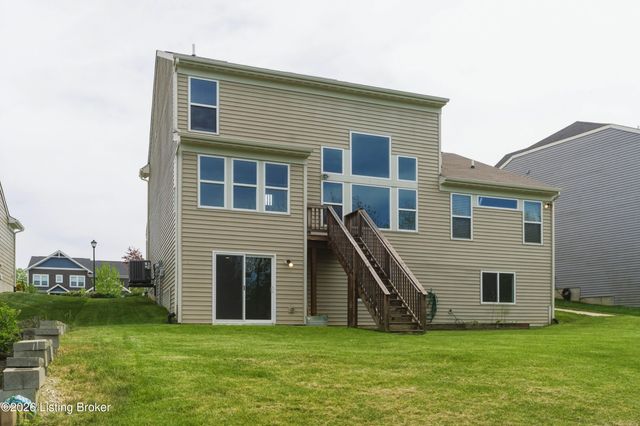 39 Morningside Dr, Shelbyville, KY 40065