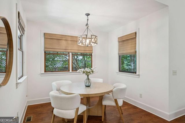 279 Lakeview Avenue NE, Atlanta, GA 30305