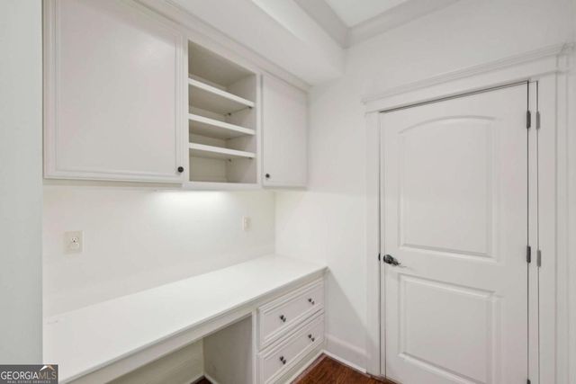 279 Lakeview Avenue NE, Atlanta, GA 30305