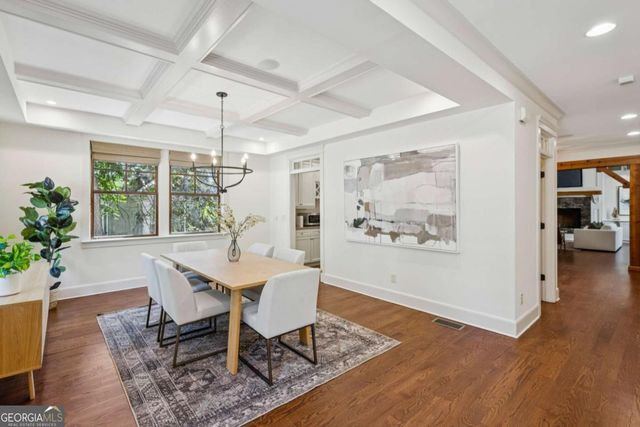 279 Lakeview Avenue NE, Atlanta, GA 30305