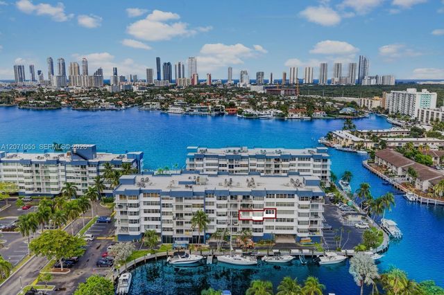 16565 NE 26th Avenue 4E, North Miami Beach, FL 33160