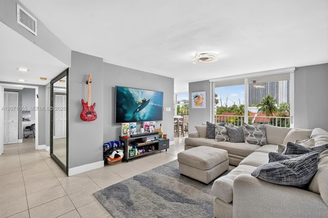 16565 NE 26th Avenue 4E, North Miami Beach, FL 33160