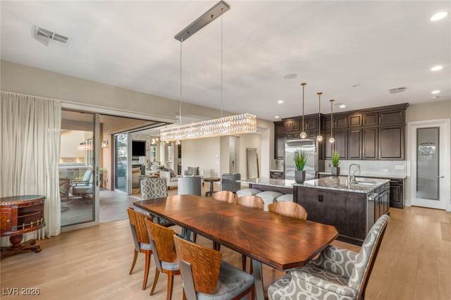 354 Granitico Street, Las Vegas, NV 89138