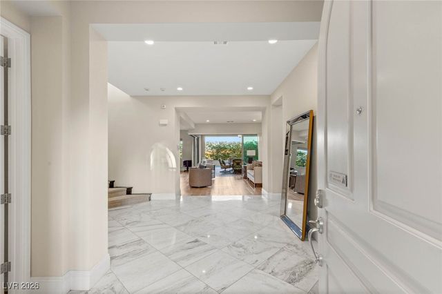 354 Granitico Street, Las Vegas, NV 89138