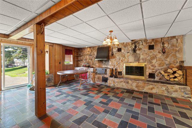 660 E GRANDVIEW Boulevard, Erie, PA 16504