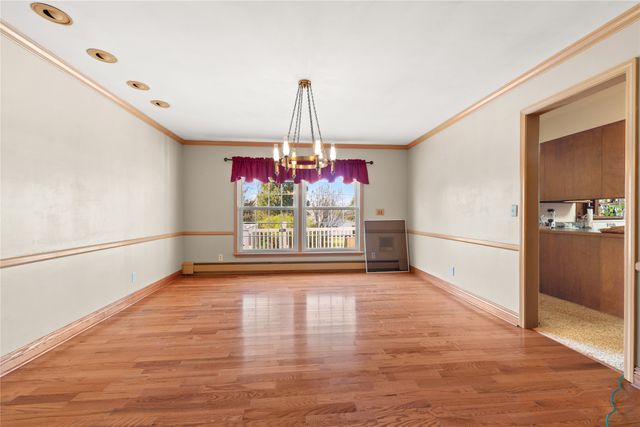 660 E GRANDVIEW Boulevard, Erie, PA 16504